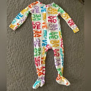 PJ Place Colorful Love Print Pride Equality LGBTQ+ Kids Footie Pajamas zip 9-12m